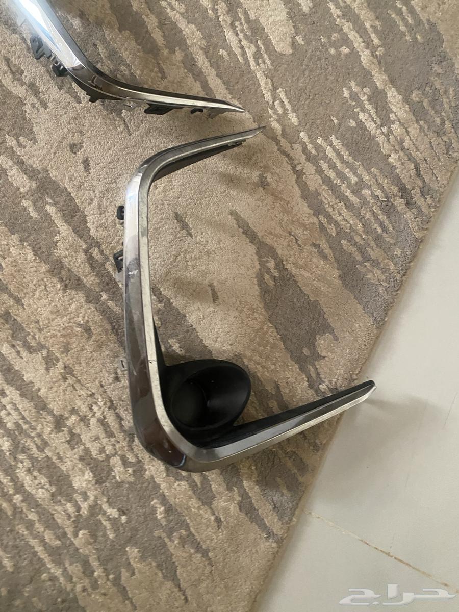 البيع قاعدة كشافات وكاله كورالا 202364210405108227111