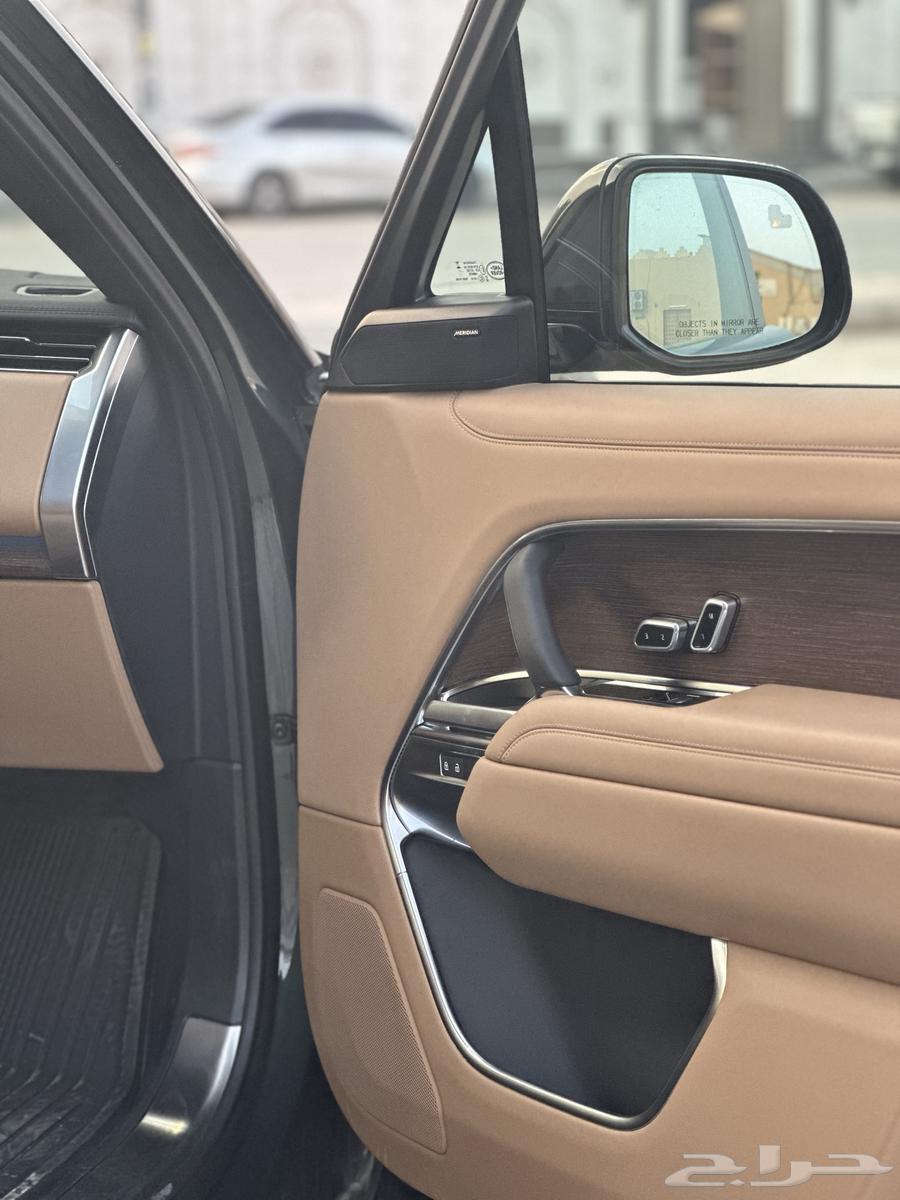 Range Rover 2024 P400 SE64211637241601113