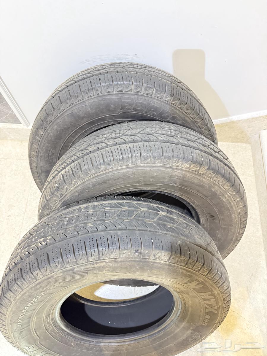 3 pieces of tires, size64229754935298111