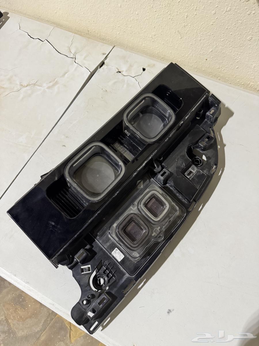 قطع ديفندر64217001388545113