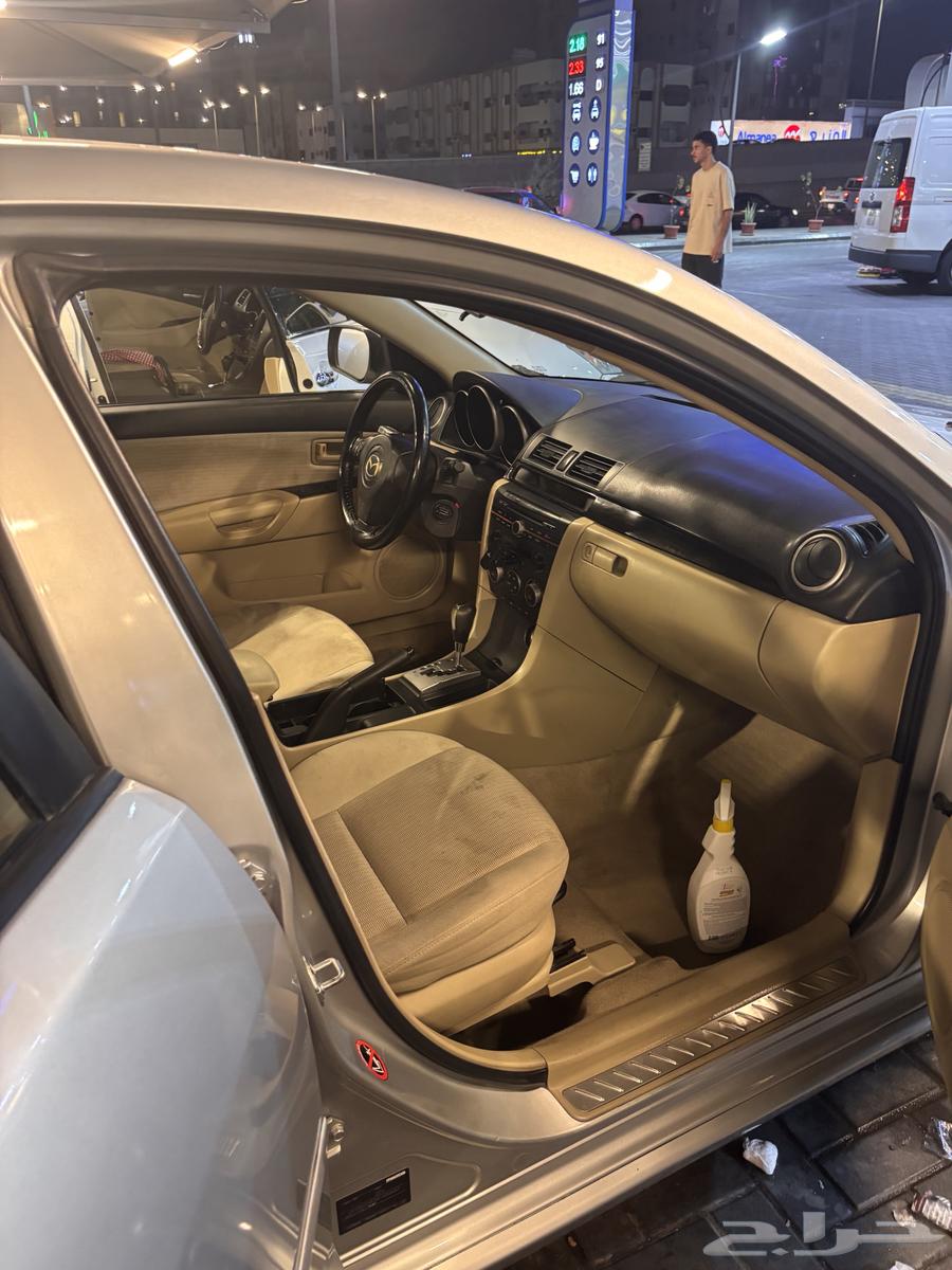 Mazda 3 car, model 2009, fully loaded64225918716163114