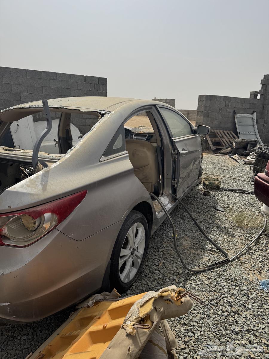 سوناتا 2013 بيع قطع غيار64228343848193112