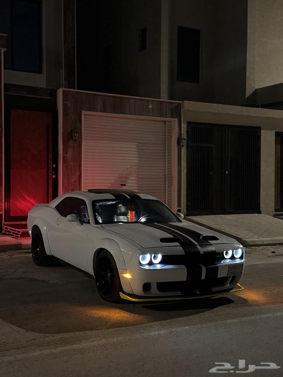 Challenger 2012 SRT 6.464226712974209112