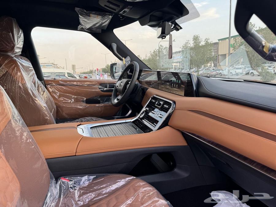 عرض خاص باترول(2025) تنفس طبيعي بلاتينيوم أبيض داخل جملي64216070129282114