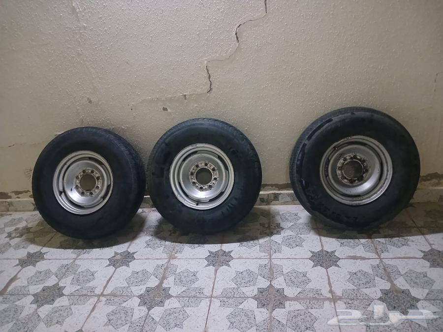 Jeep Wrangler 454 without double and three tires with 8 bolts64213553195779114