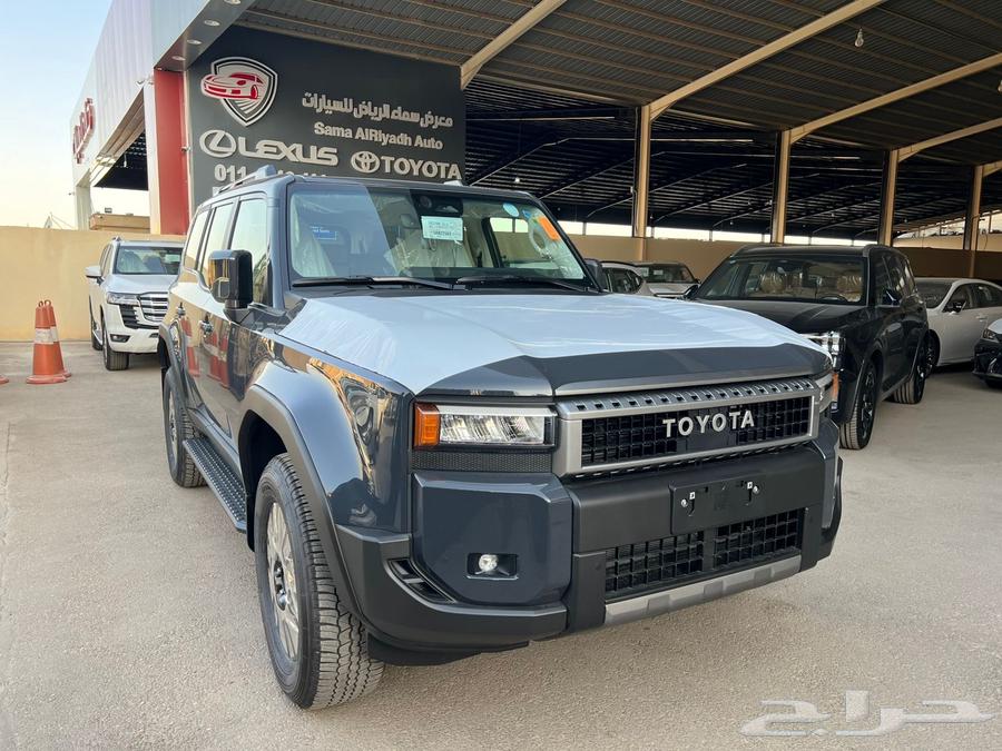 تويوتا لاند كروزر TXL3 بنزين 2025 رمادي وابيض كاش واقساط64223579734659110