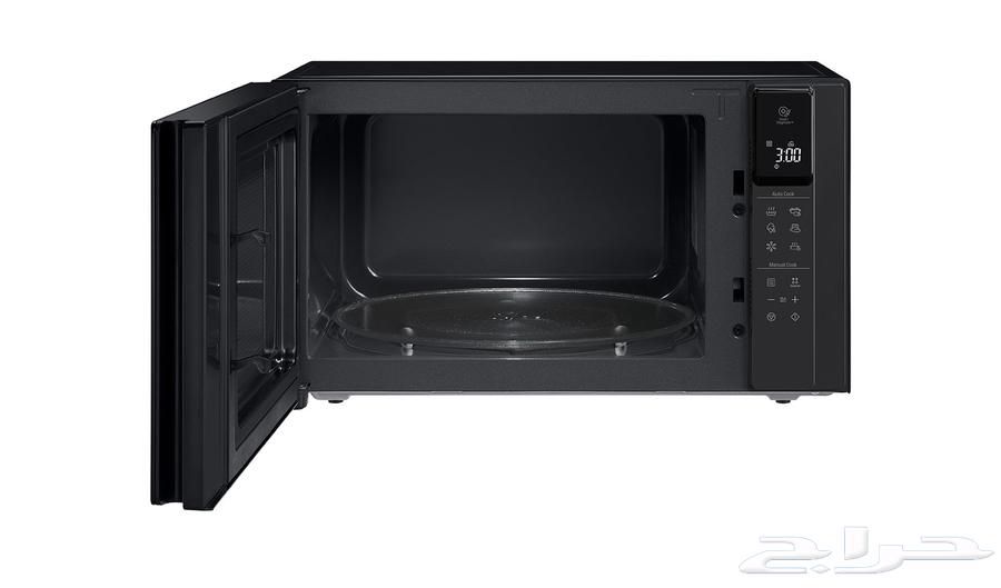 LG 42-Liter Microwave - Jeddah63957302699394113