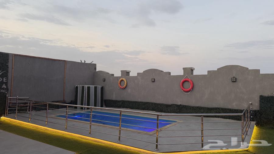 متاح الحجز الجمعه استراااحه فخمههه ف حي الرياض64408624250883110