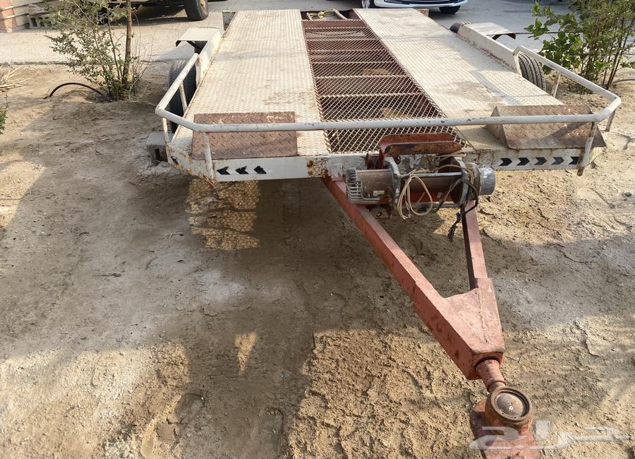 للبيع عربة سحب سيارة وتصلح للمعدات اوزان ثقيلة64224071780099114