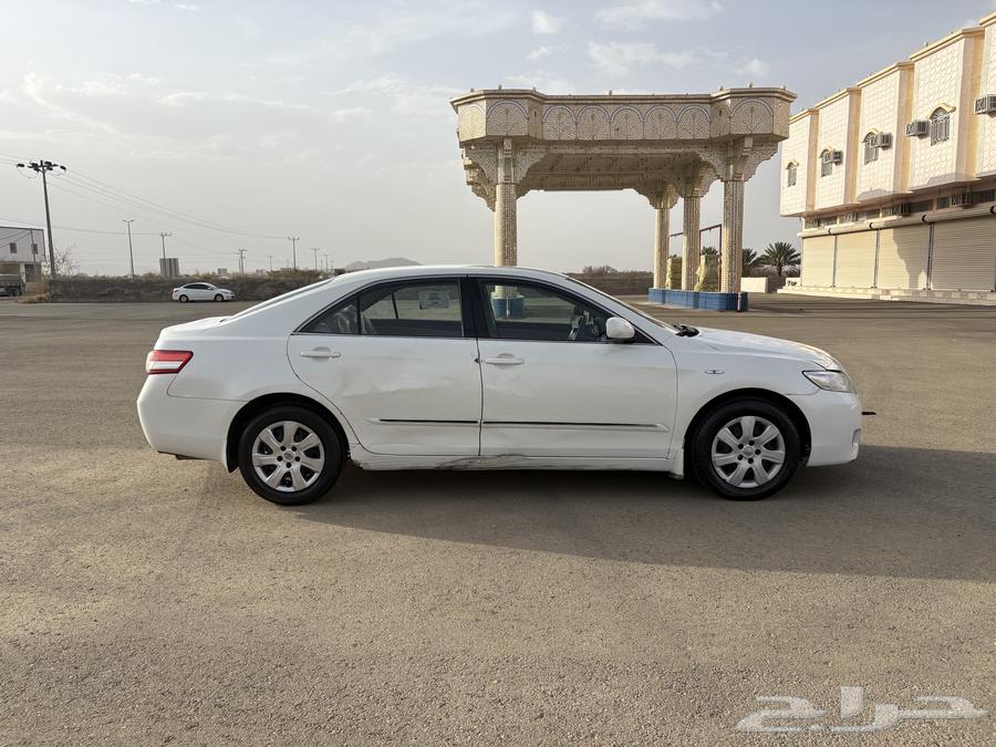 كامري البيع اقبل بدل سياره حوض ددسن او هايلوكس64223292036099111