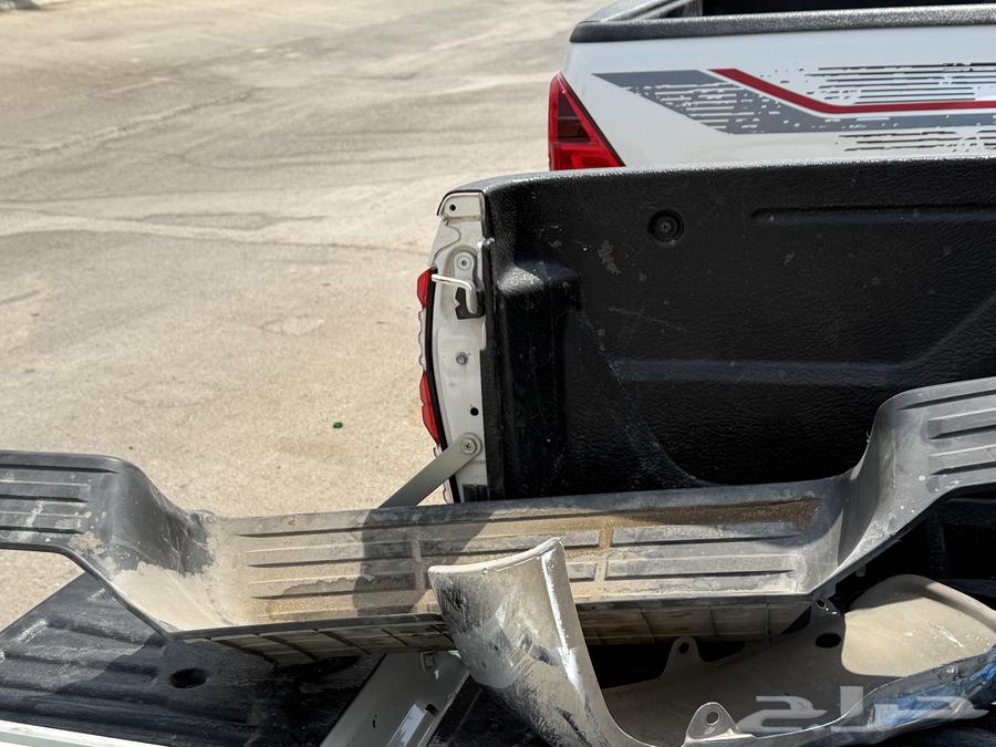 باب خلي 2022هيلكس وكاله فيه دقه موضحه في ألصوره الباقي سليم64225725858946114