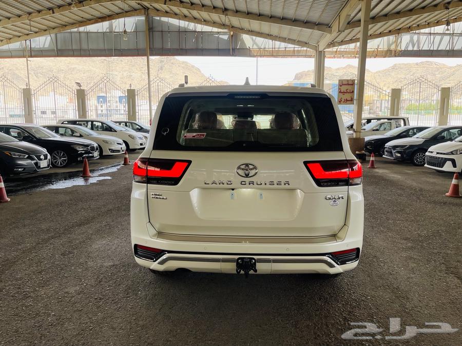 Toyota Land Cruiser 2025 GXR L464034384798081112