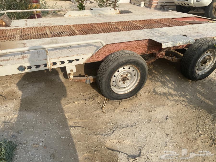 للبيع عربة سحب سيارة وتصلح للمعدات اوزان ثقيلة64224071780099111