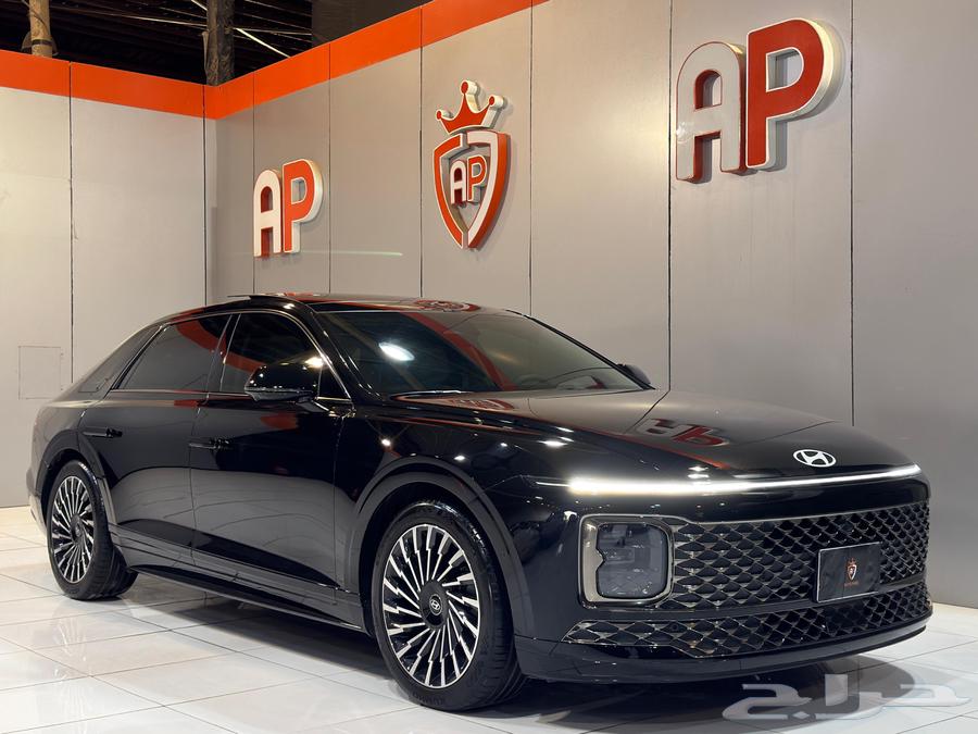 Azera 2025 (Caligraphy) top meter category, only 5 thousand in condition64218136351618110