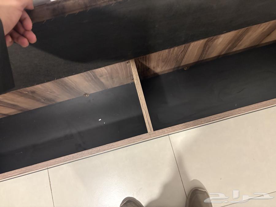 للبيع كرسي الي بجوار سرير النوع تركي64221223537282111