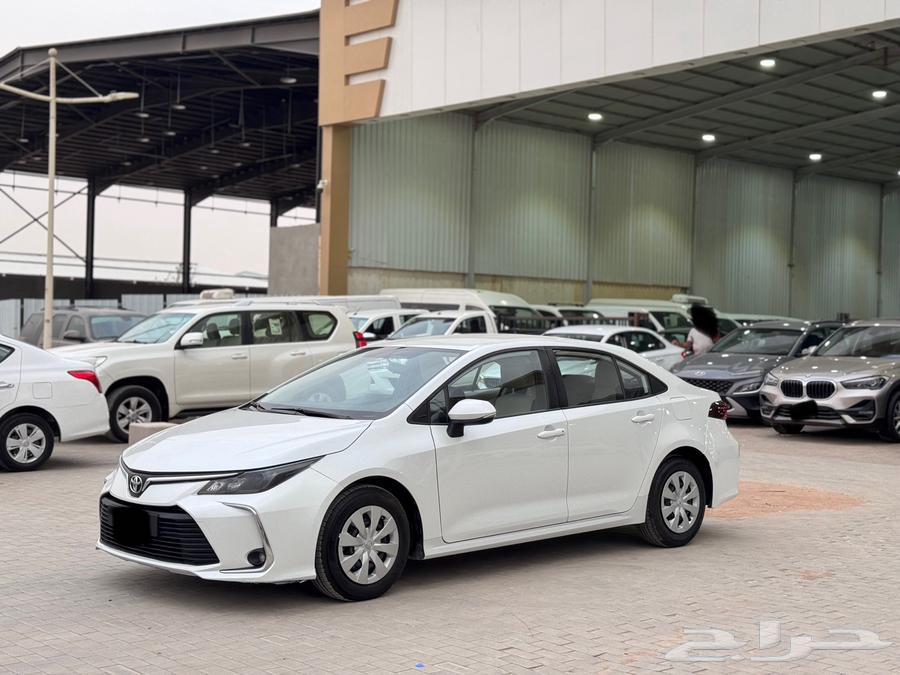 تويوتا كورولا 2023 ابيض ( تم البيع )64227492422018113