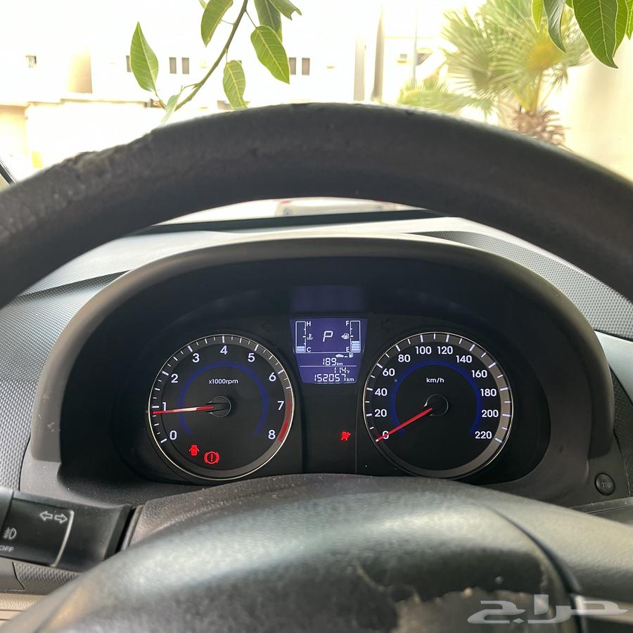 هيونداي اكسنت 201664218136439938114