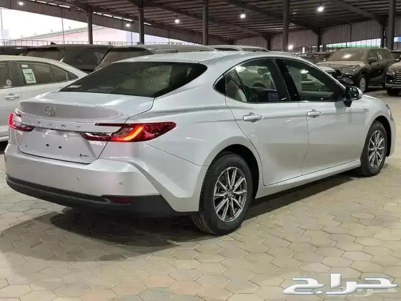 تويوتا كامري E هايبرد 202564221446884097111