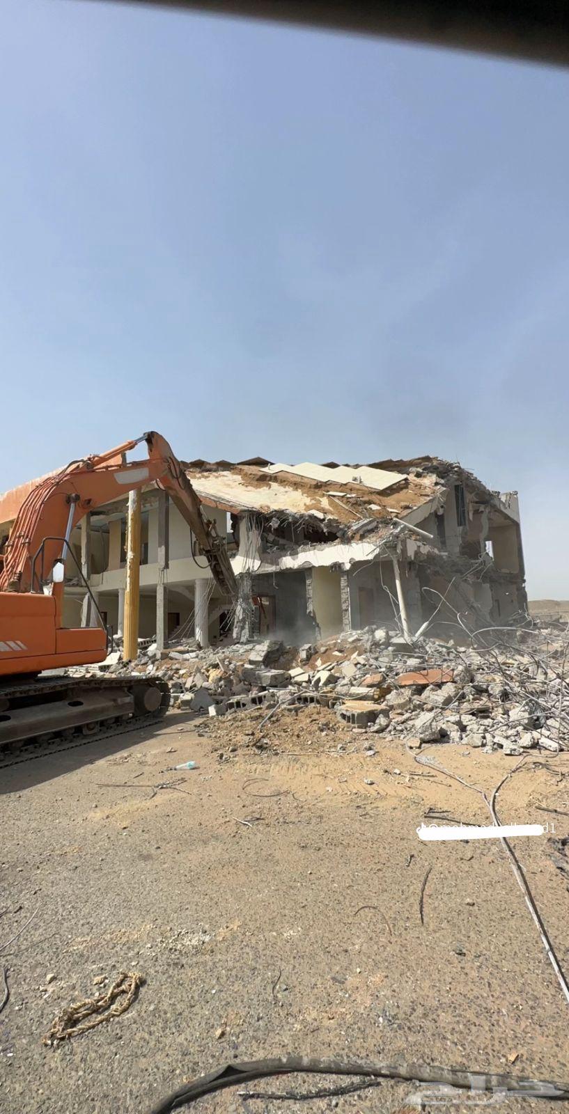 حفار بوكلين للايجار هدم وحفر الاراضي64211867985538114