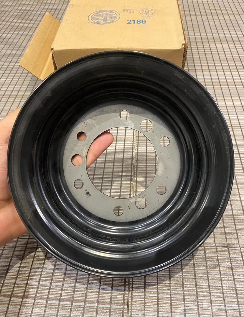 بكره سيور لوري وباص جمس قديم 73 الى 9164212499503874112