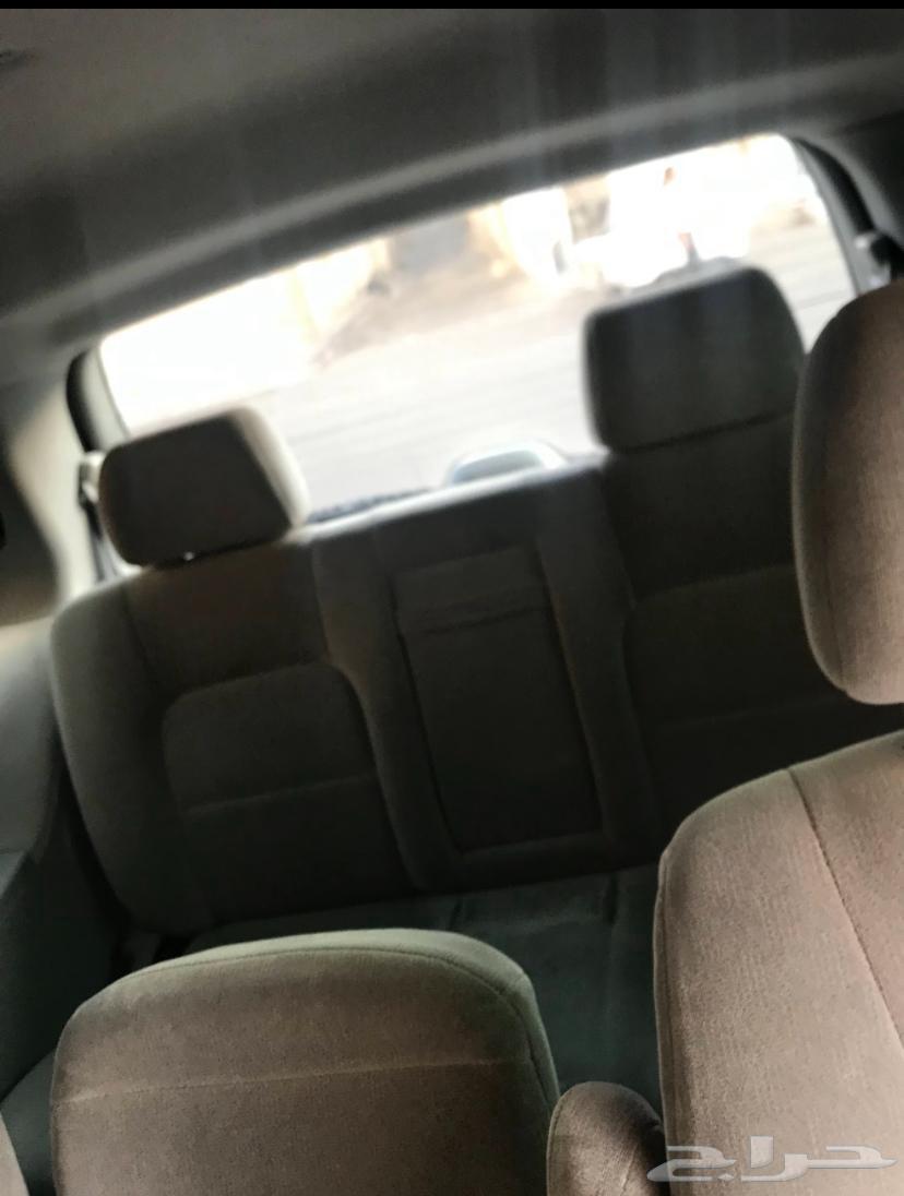 سياره كيا كرنفال 6 سلندر 200464229755137793111