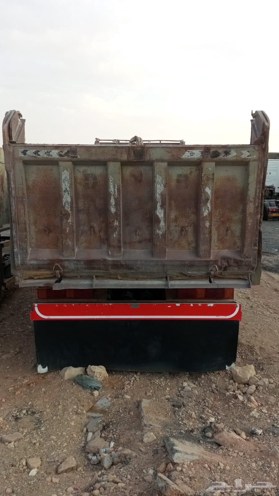 صندوق قلاب للبيع22 متر64210381288451110