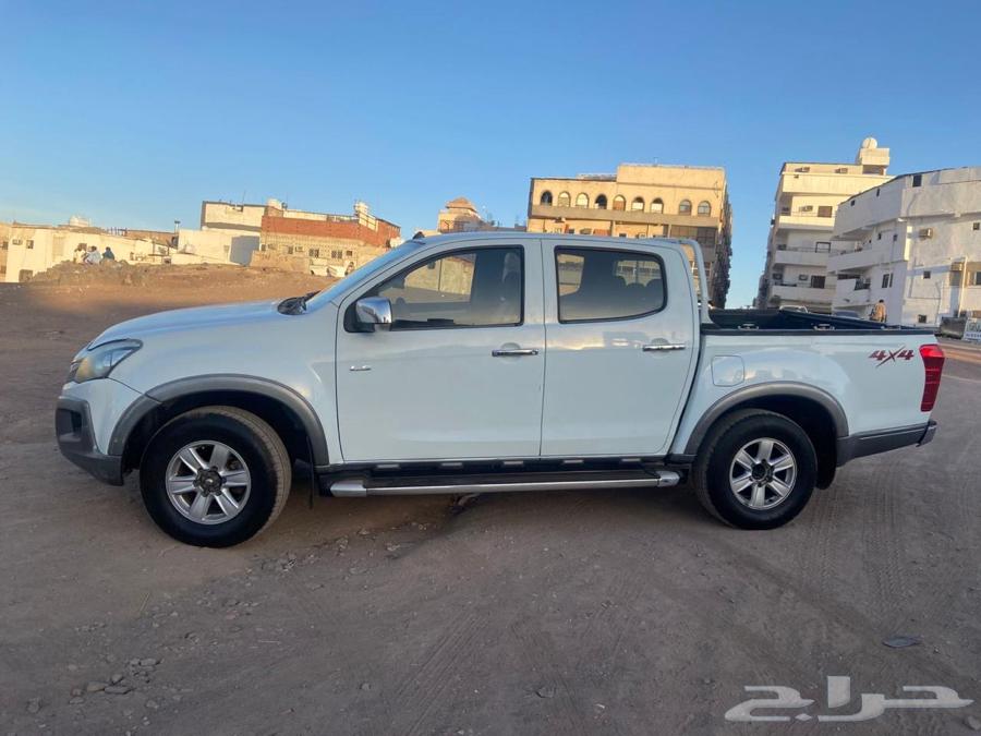 Isuzu D-Max Pickup64207315165314112