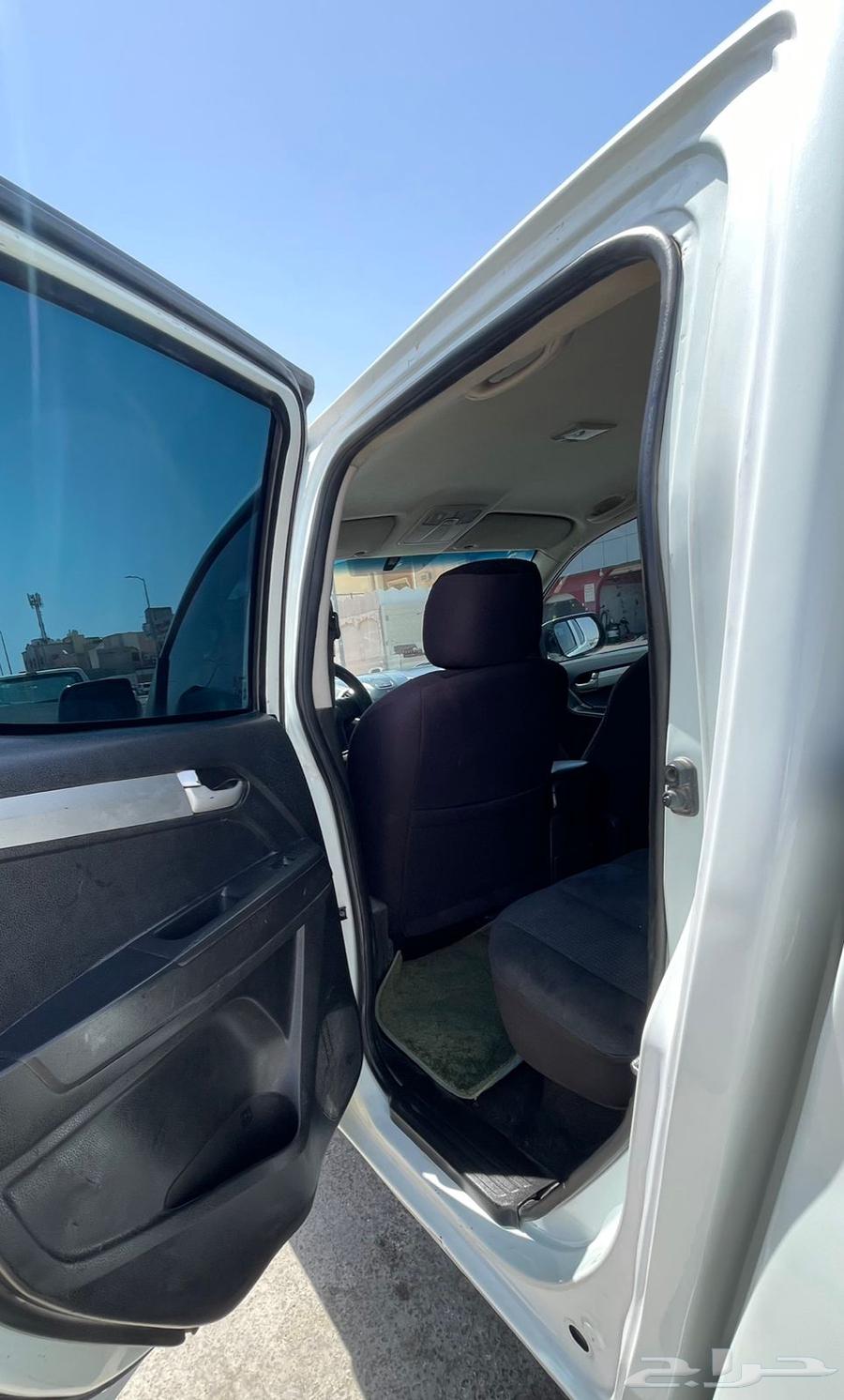 Isuzu D-Max Double64227492413187114