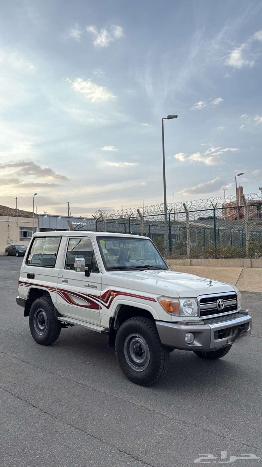 جيب ربع 201364240020153603110