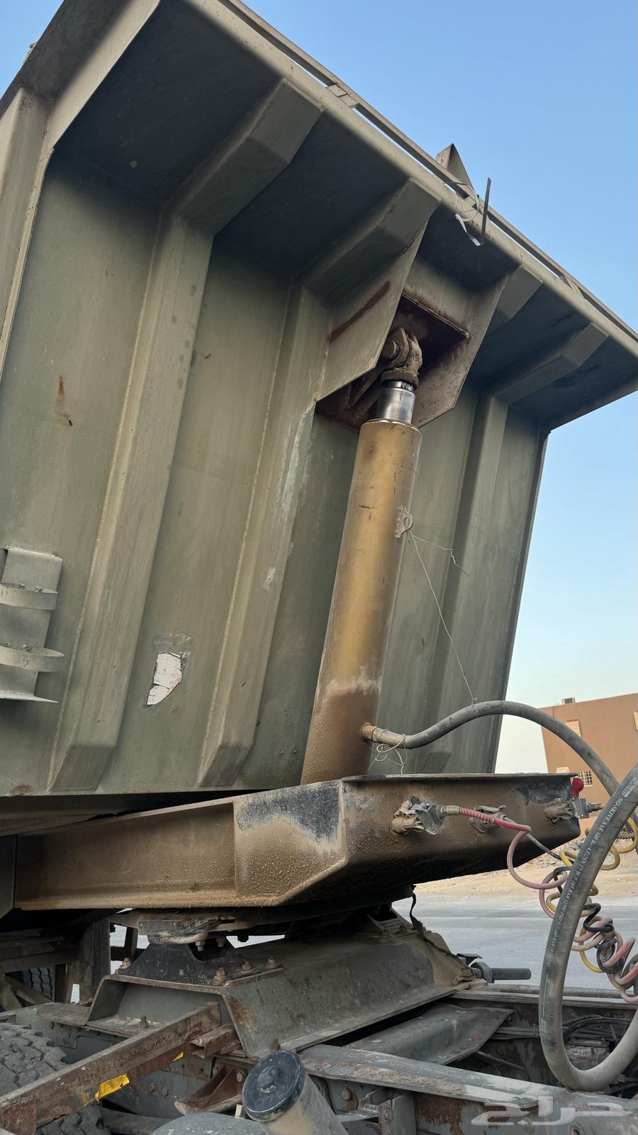 Flip box64257353194115110