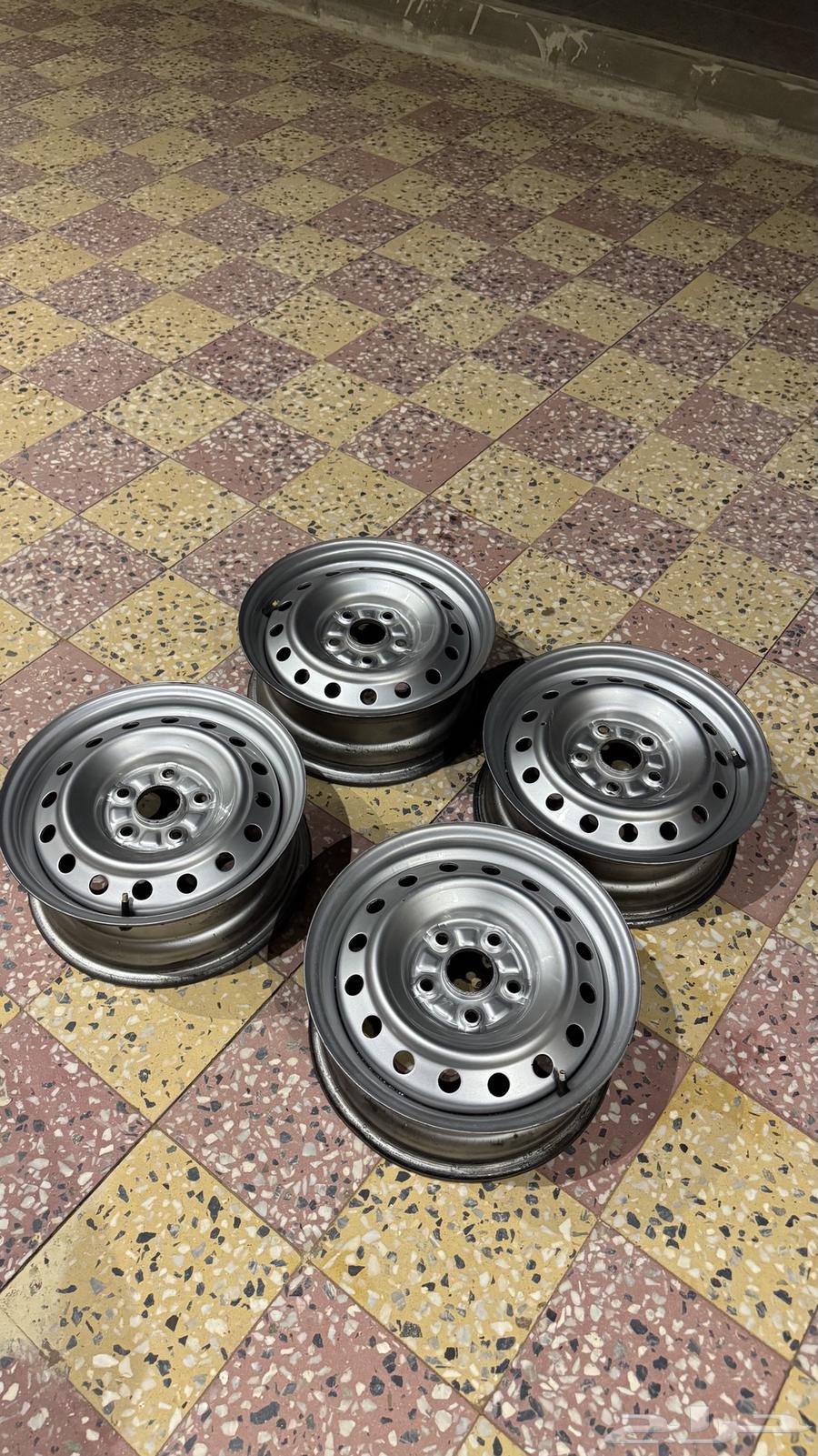 جنوط هيلكس من 1564232143259650114