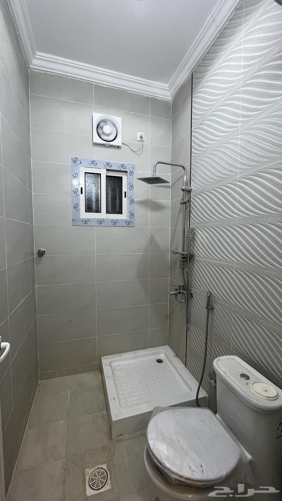 Apartment for sale, 5 rooms in Al Bahah, Jafan Al Aqiq plot, 380 thousand63612674431490110