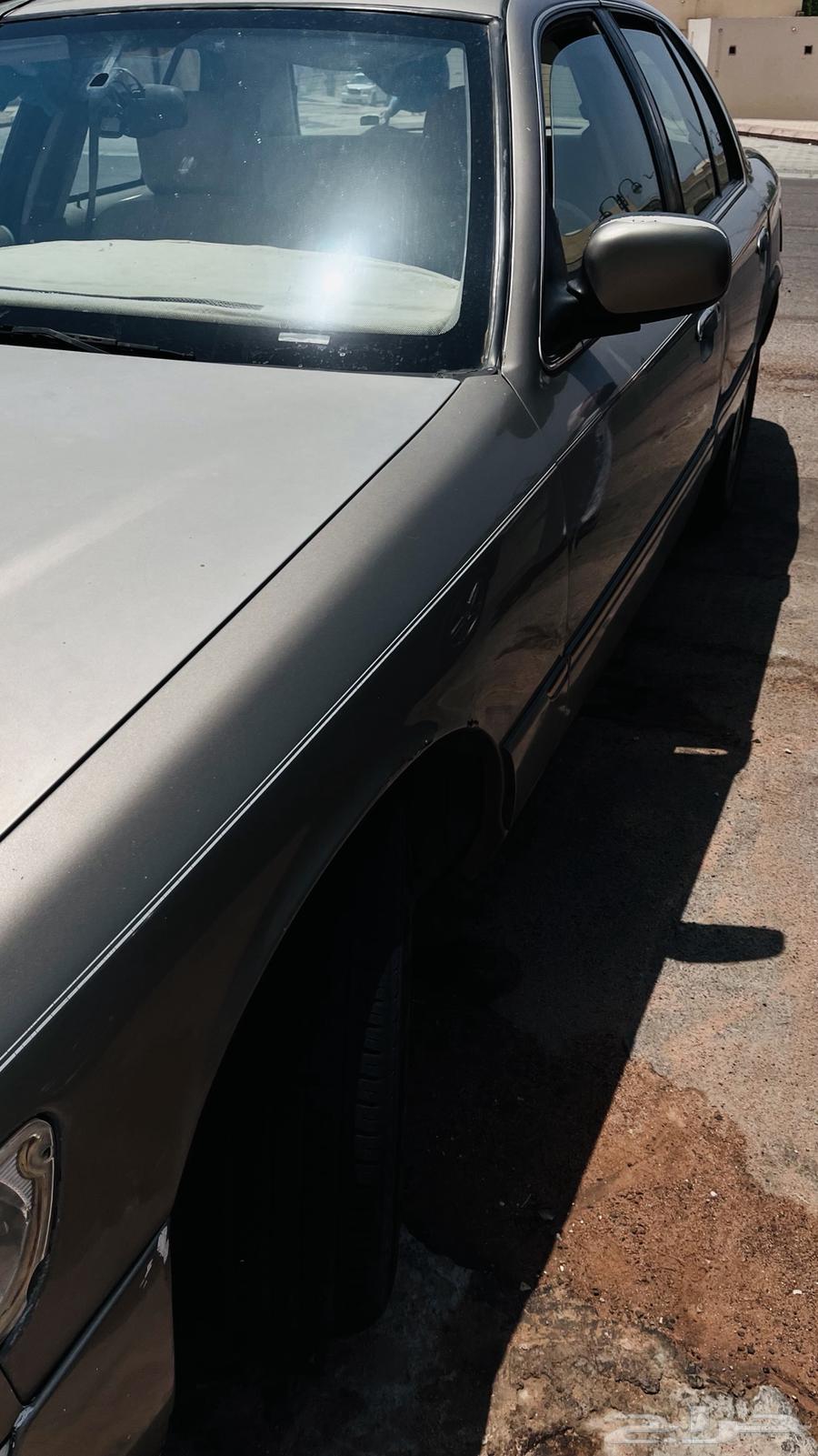 للبيع فورد - جراند ماركيز 200164243832447361110