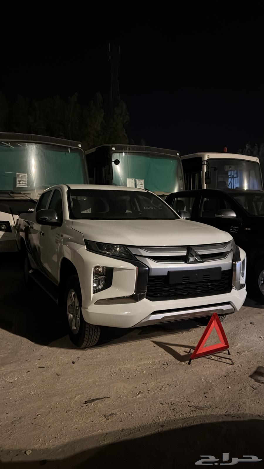 ميتسوبيشي 2022 دبل Rent للإيجار64234232658177110