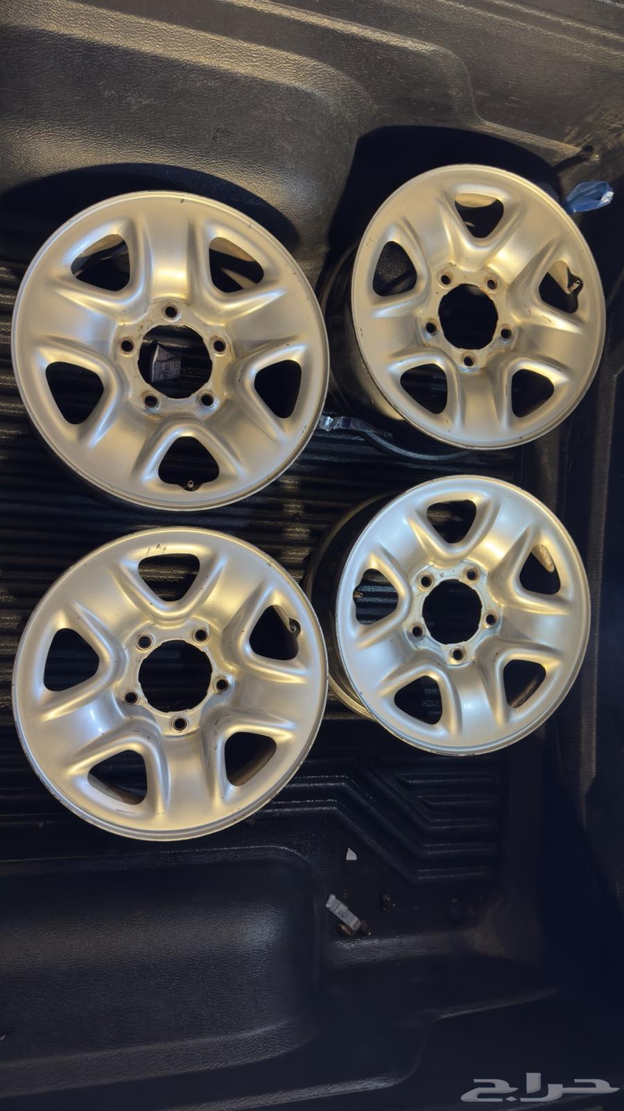 جنوط ديازل لاند كروزر موديل 2013 اصليه64245228219907111