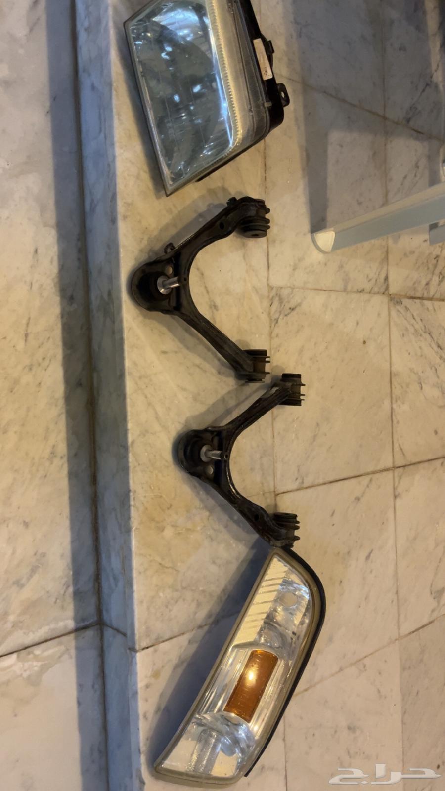 شمعه - اصطب - مقصات (يمين ويسار) فورد من 2006 وطالع64259181520003110