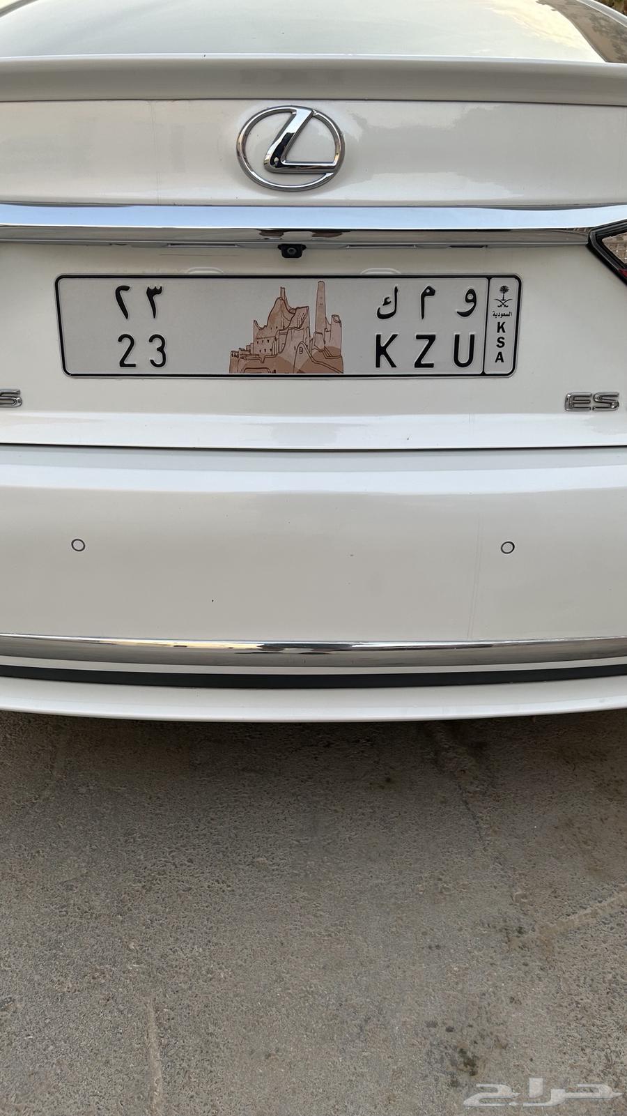 للبيع لوحه و م ك 2364251675784066110