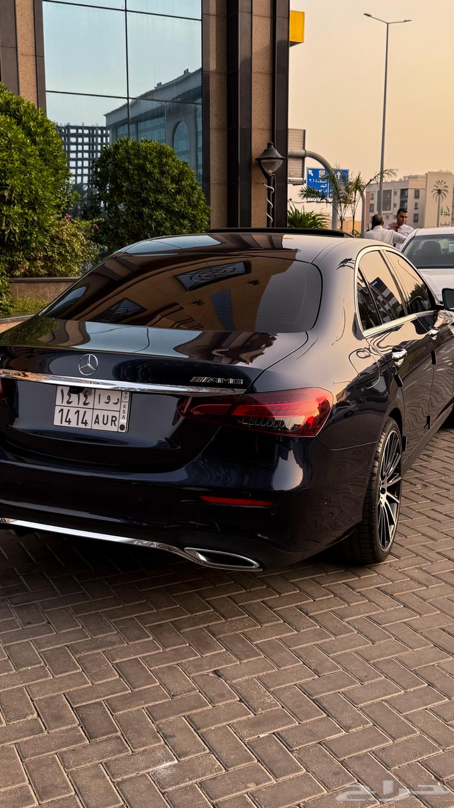 تم البيع64238811220481110