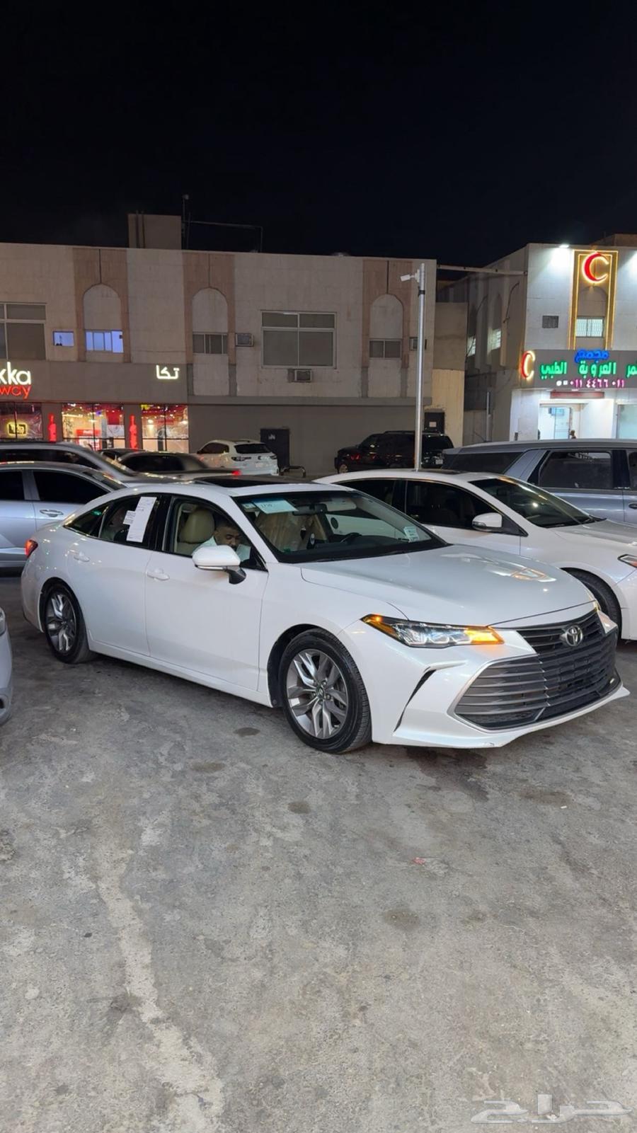 افالون XlE 201964260742457985110