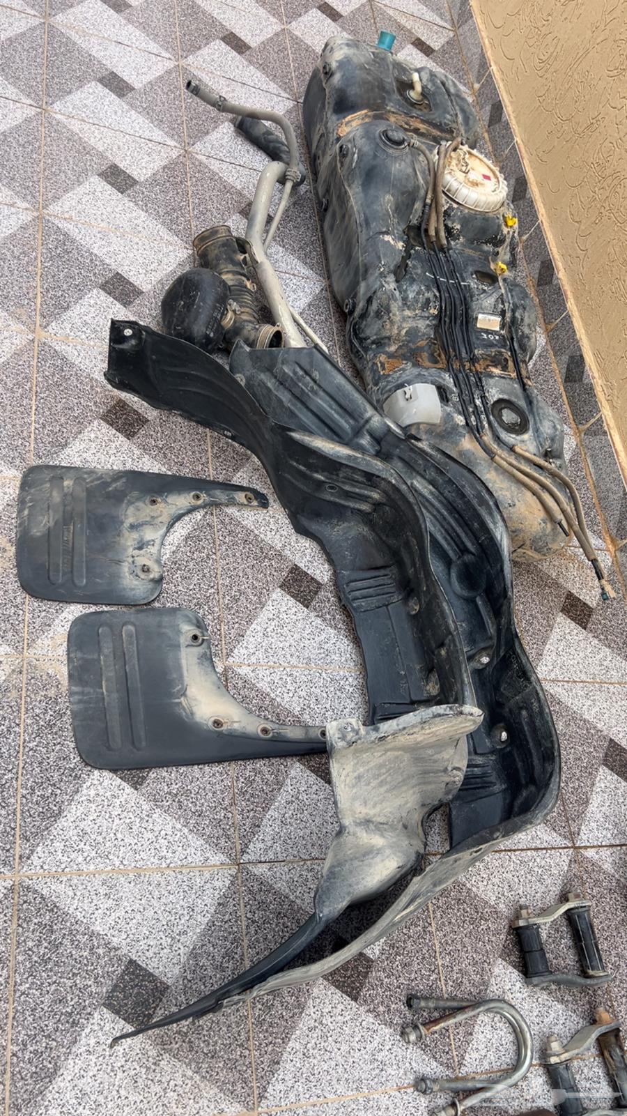 قطع غيار هايلكس 2014 وكاله64252421965825111