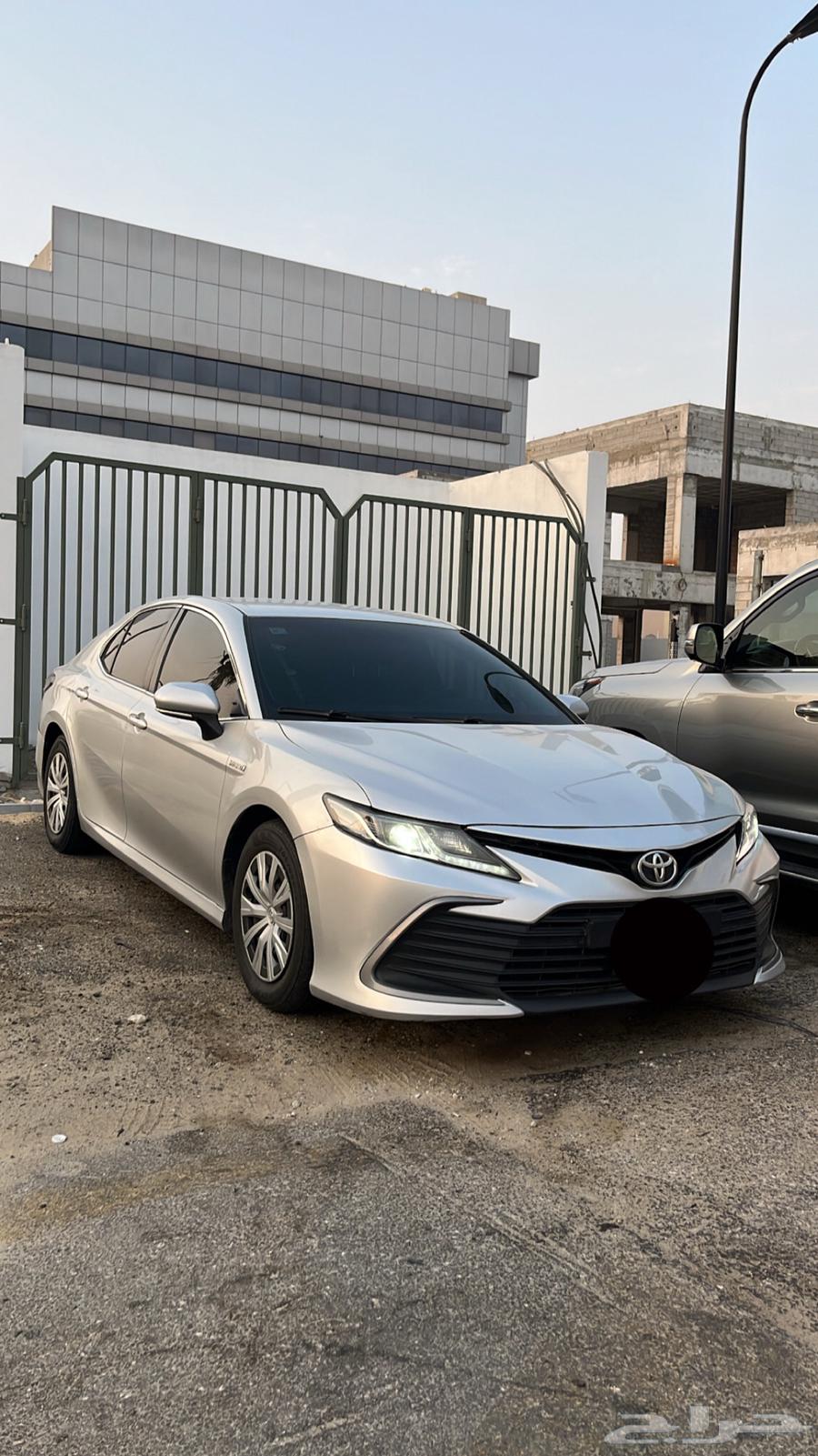 كامري 2019 هايبرد لوحات الامارات64252421818625111