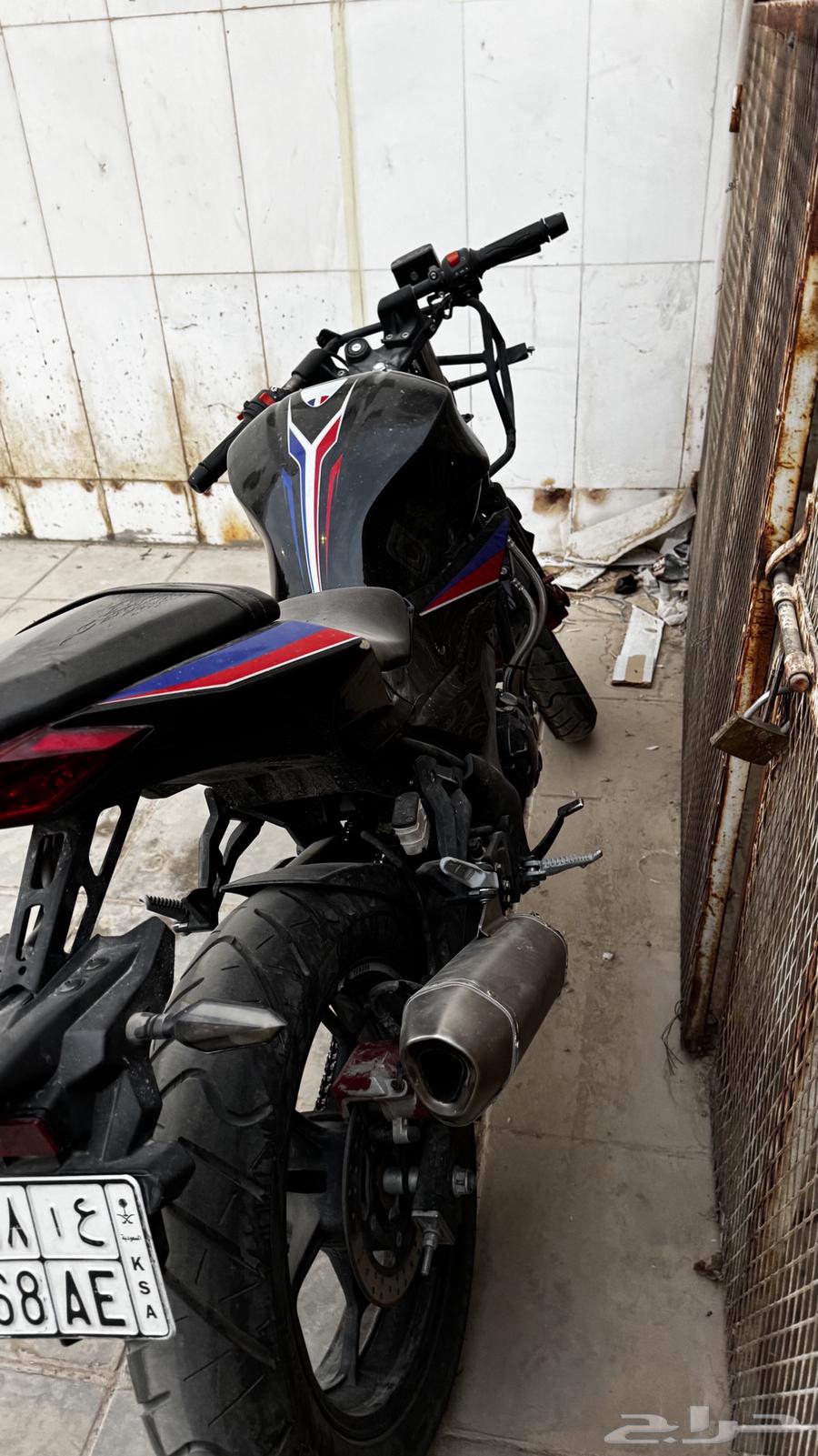 دباب صيني 250cc بايك عايد للبيع تشاليح او قطع غيار64254201974275113