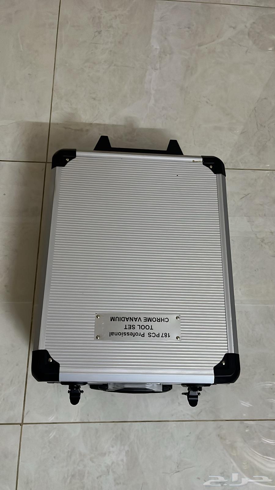 عدة ميكانيكا كاملة متكاملة64248854998914111