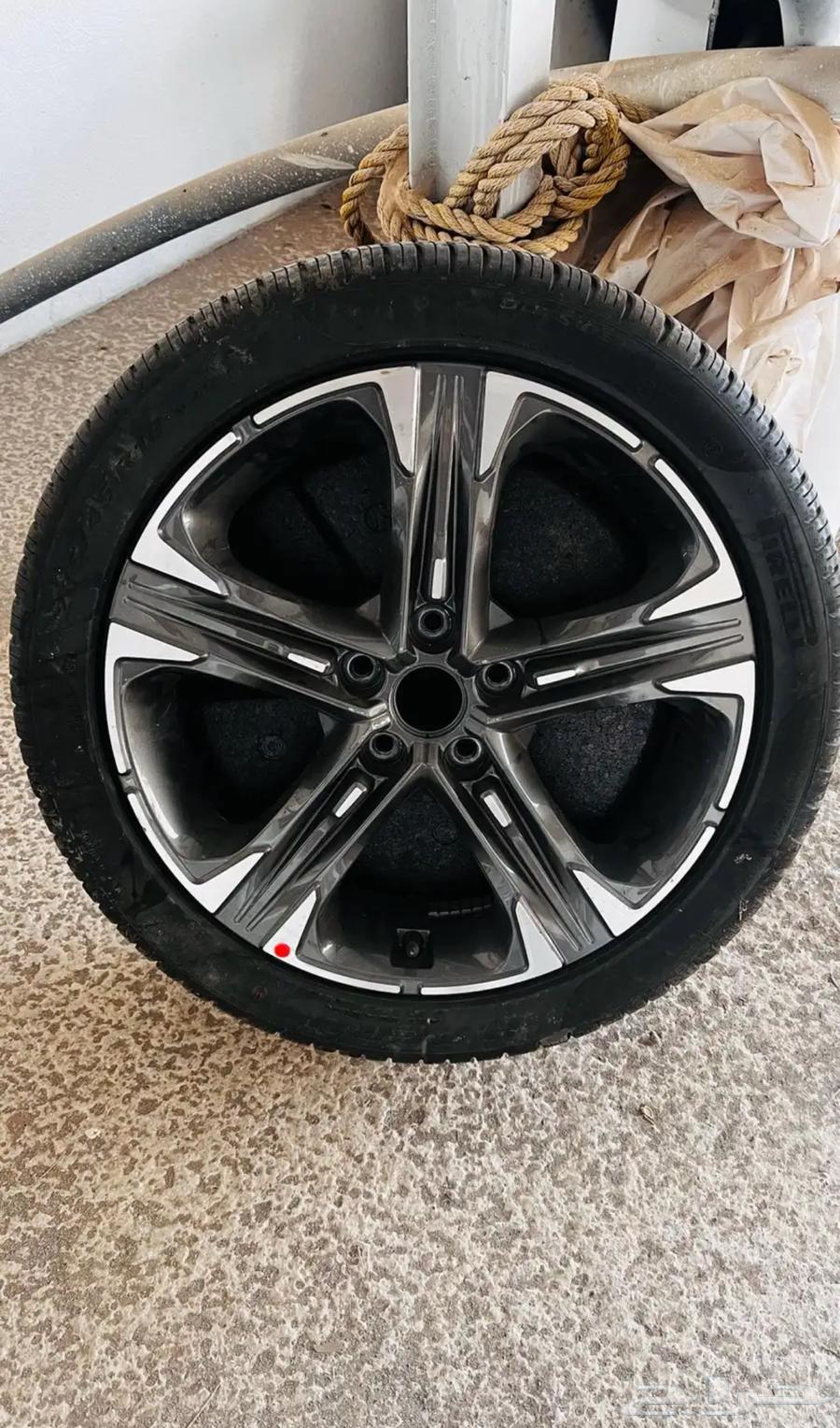 استبنه جنط كفر كيا 5 خمس مسامير للبيع64253095690498110