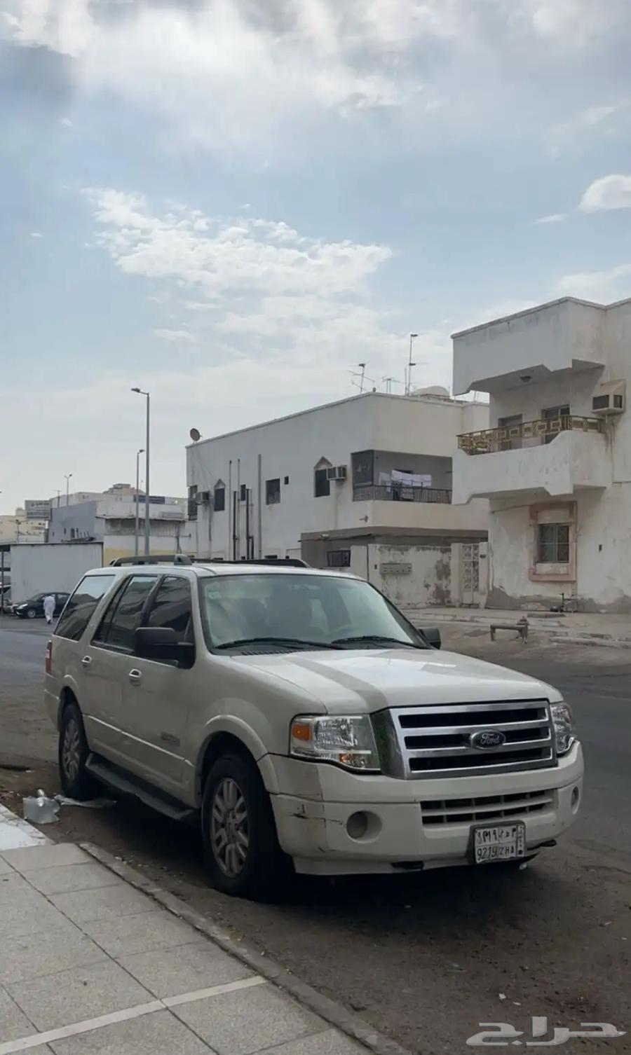 اكسبديشن XLT 2008 نص فل للبيع64230918196738110