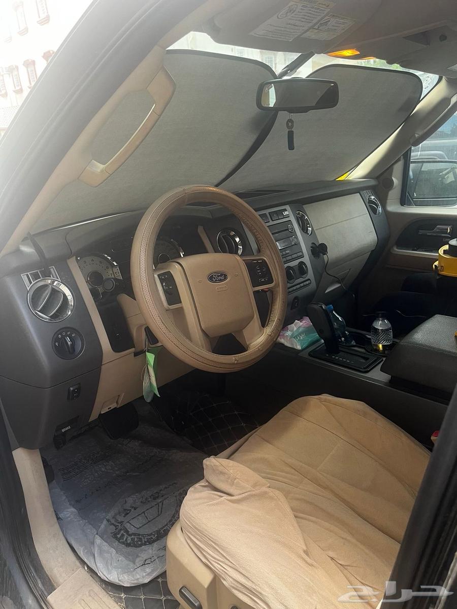 اكسبديشن مديل 2010 للبيع64253095803393114