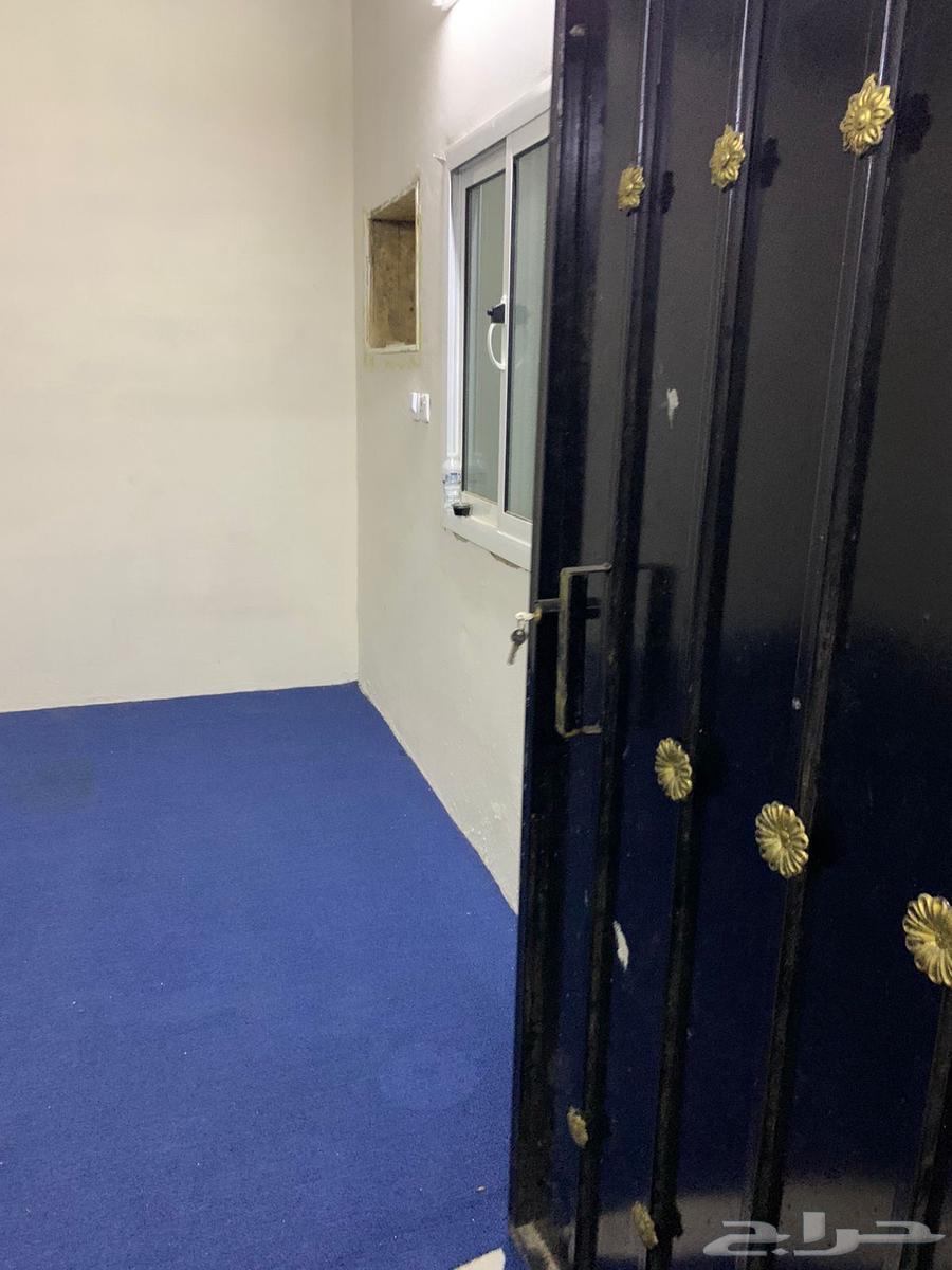 استراحه للايجار سكن غرفتين ومطبخ شمال جده63379994629889114