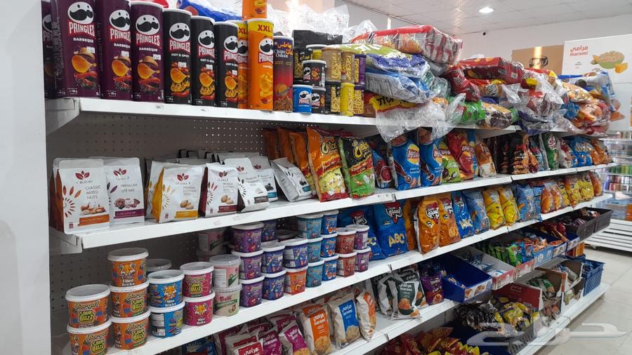 تموينات للبيع بكامل اغراضها64258350718209111