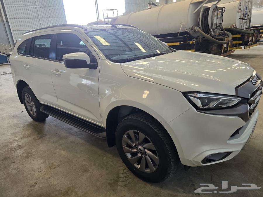 Isuzu MU-X64244550469635113