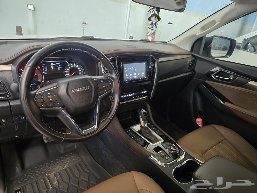 Isuzu MU-X64244550469635111